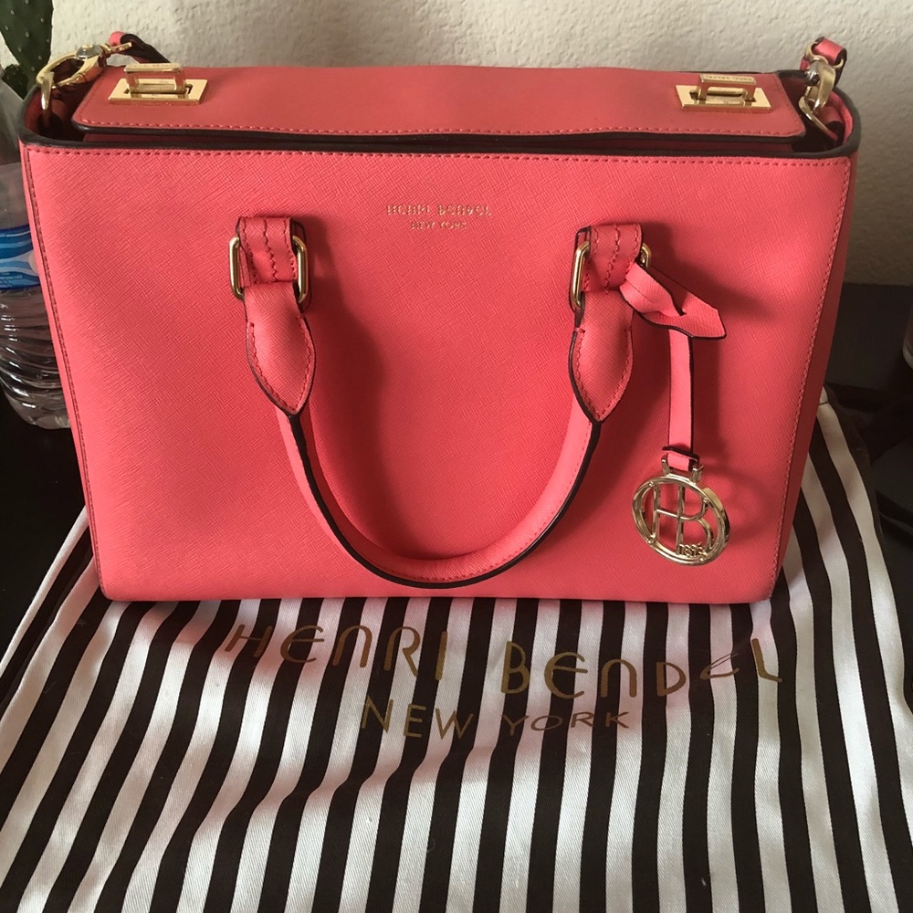 LIKE NEW HENRI BENDEL